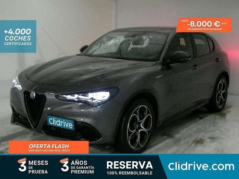 Usado Alfa Romeo Stelvio Veloce 209 CV (153 kW) 2023 Gris SUV