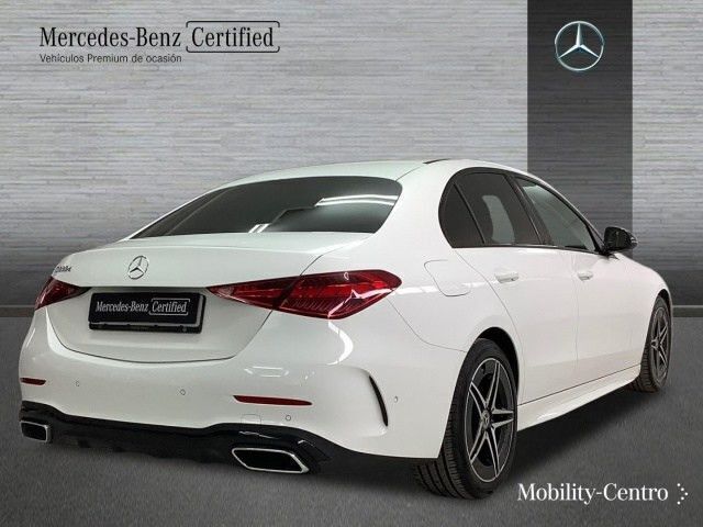 Usado Mercedes C200 AMG line 163 CV (119 kW) 2023 Blanco polar  pintura unicolor Berlina