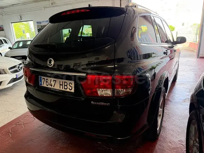Usado SsangYong Kyron 138 CV (101 kW) 2011 Negro SUV