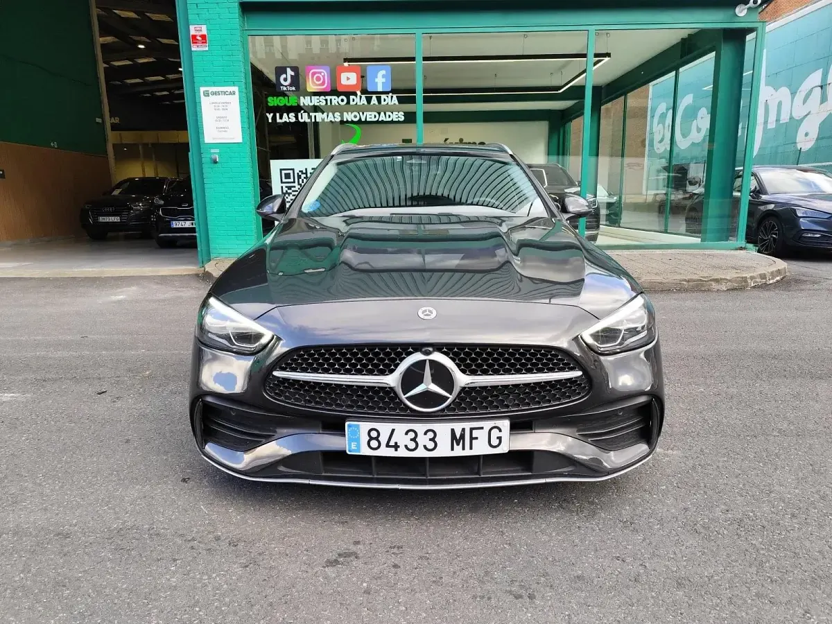 Usado Mercedes C200 2023 Familiar