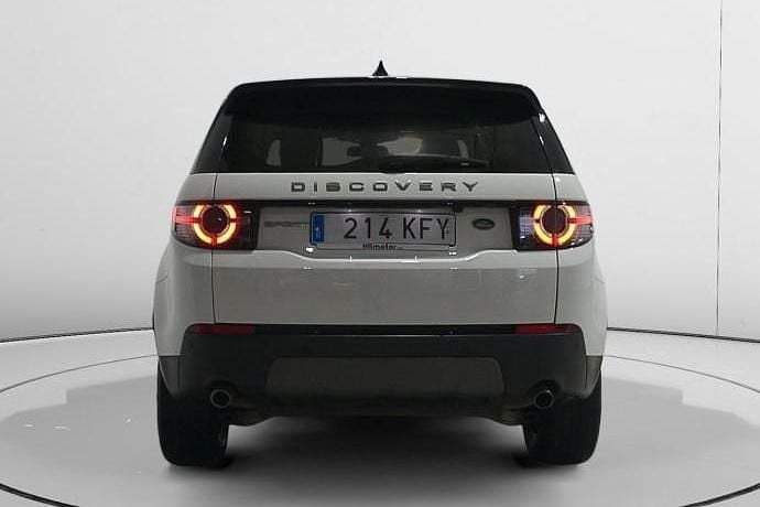 Usado Land Rover Discovery Sport SE 179 CV (131 kW) 2017 Plata SUV