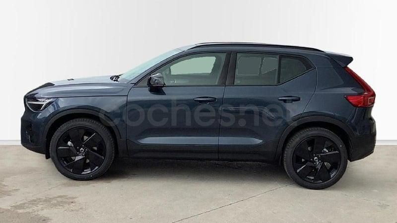 Nuevo Volvo XC40 Plus 163 CV (119 kW) 2025 Azul SUV