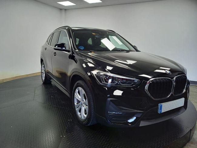 Usado BMW X1 Comfort Edition 220 CV (161 kW) 2021 Negro SUV