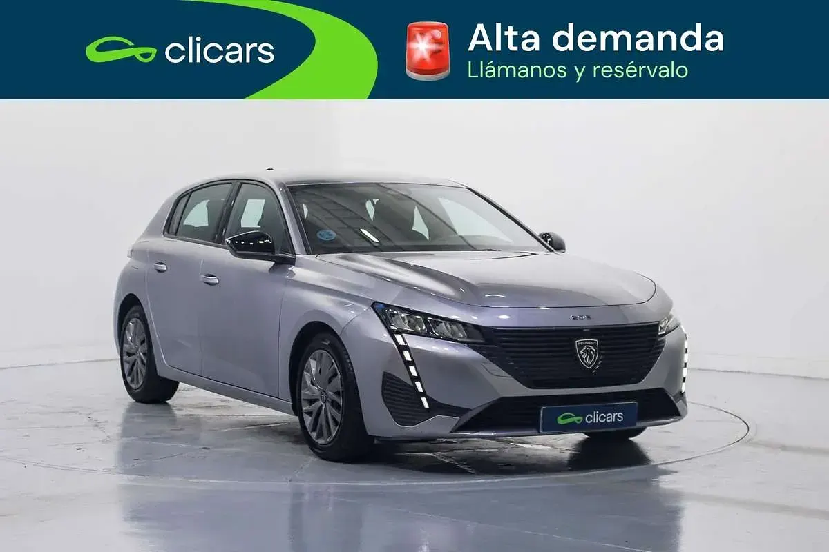 Usado Peugeot 308 Active 110 CV (80 kW) 2022 Plateado Utilitario