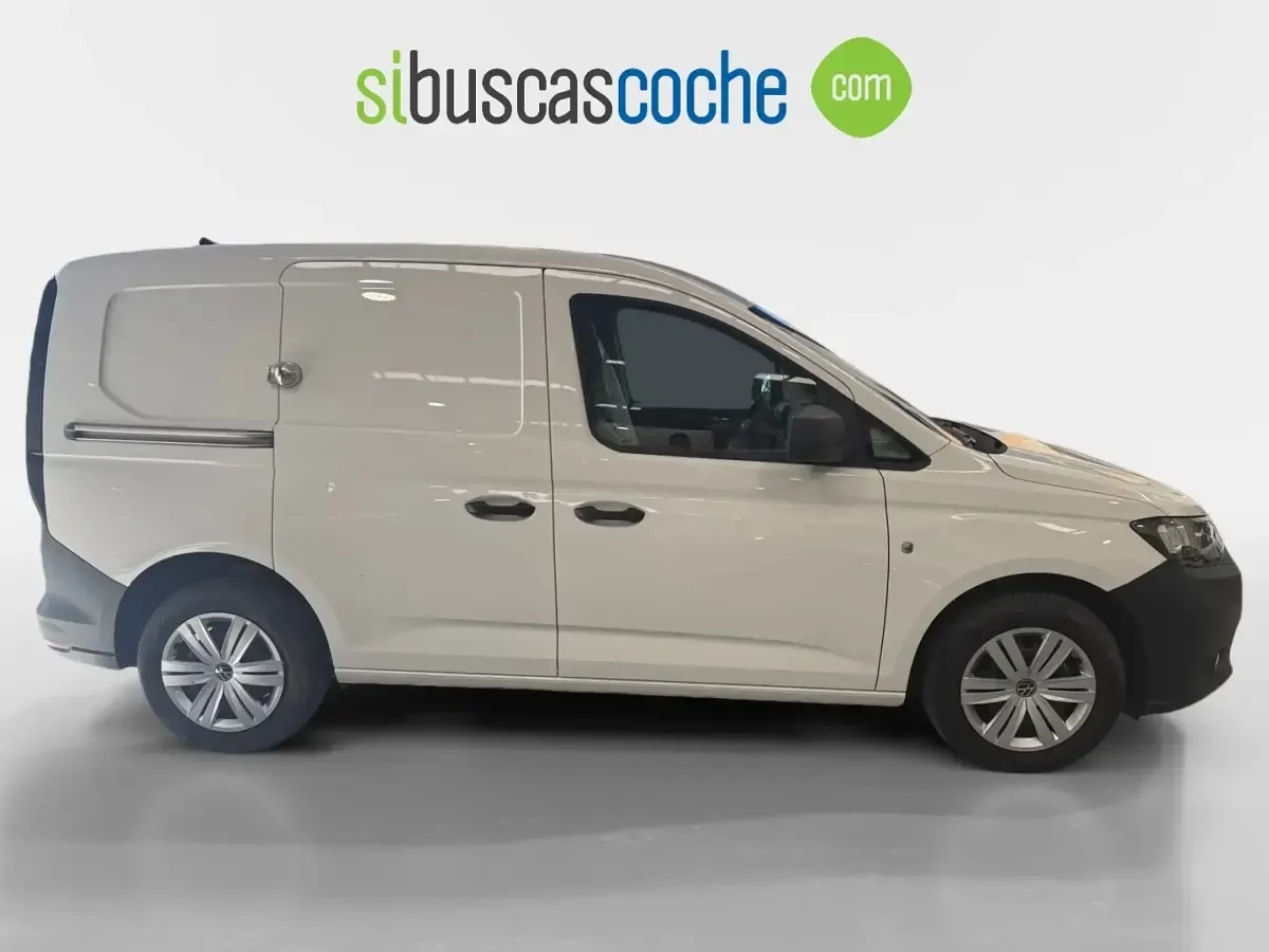 Usado VW Caddy 102 CV (75 kW) 2024 Blanco Monovolumen