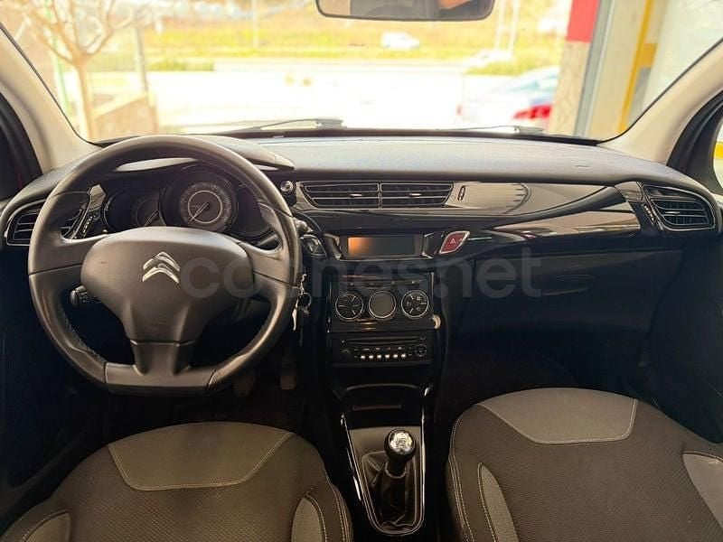 Usado Citroën C3 68 CV (50 kW) 2011 Rojo Berlina