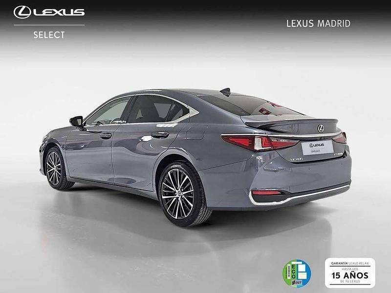 Usado Lexus ES300 218 CV (160 kW) 2022 Gris Berlina