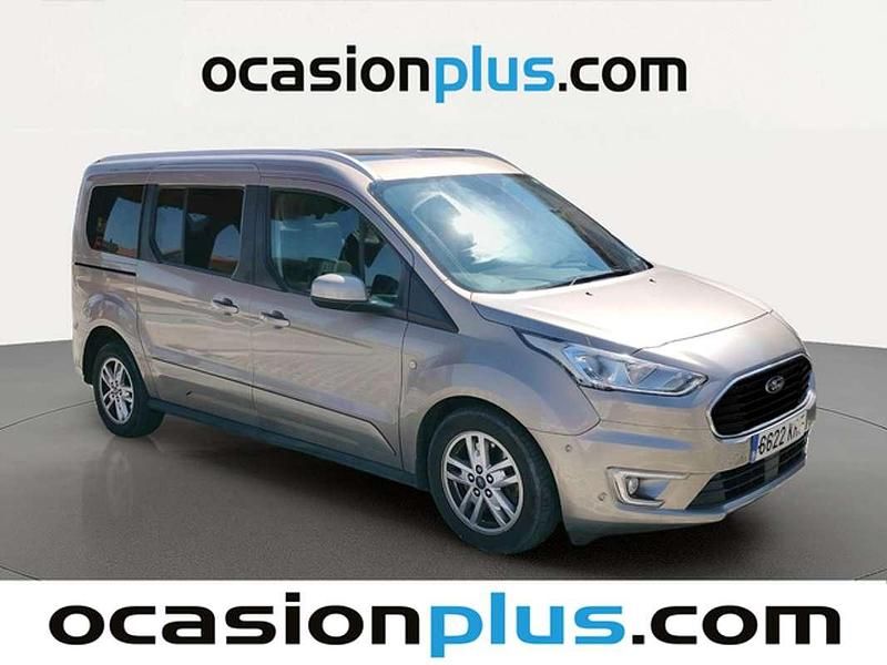 Usado Ford Tourneo Connect Titanium 120 CV (88 kW) 2018 Plateado Monovolumen