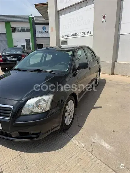 Usado Toyota Avensis Executive 116 CV (85 kW) 2005 Negro Berlina