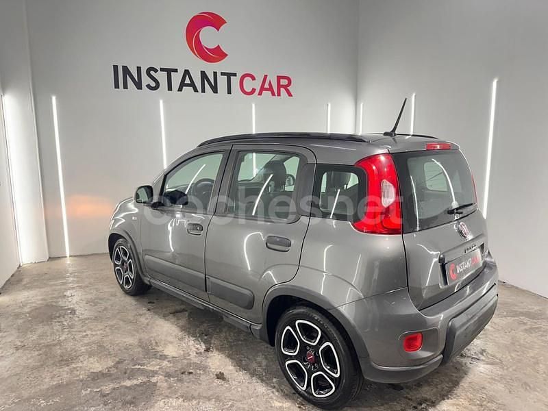Usado Fiat Panda Cross Cross 70 CV (51 kW) 2022 Blanco Utilitario