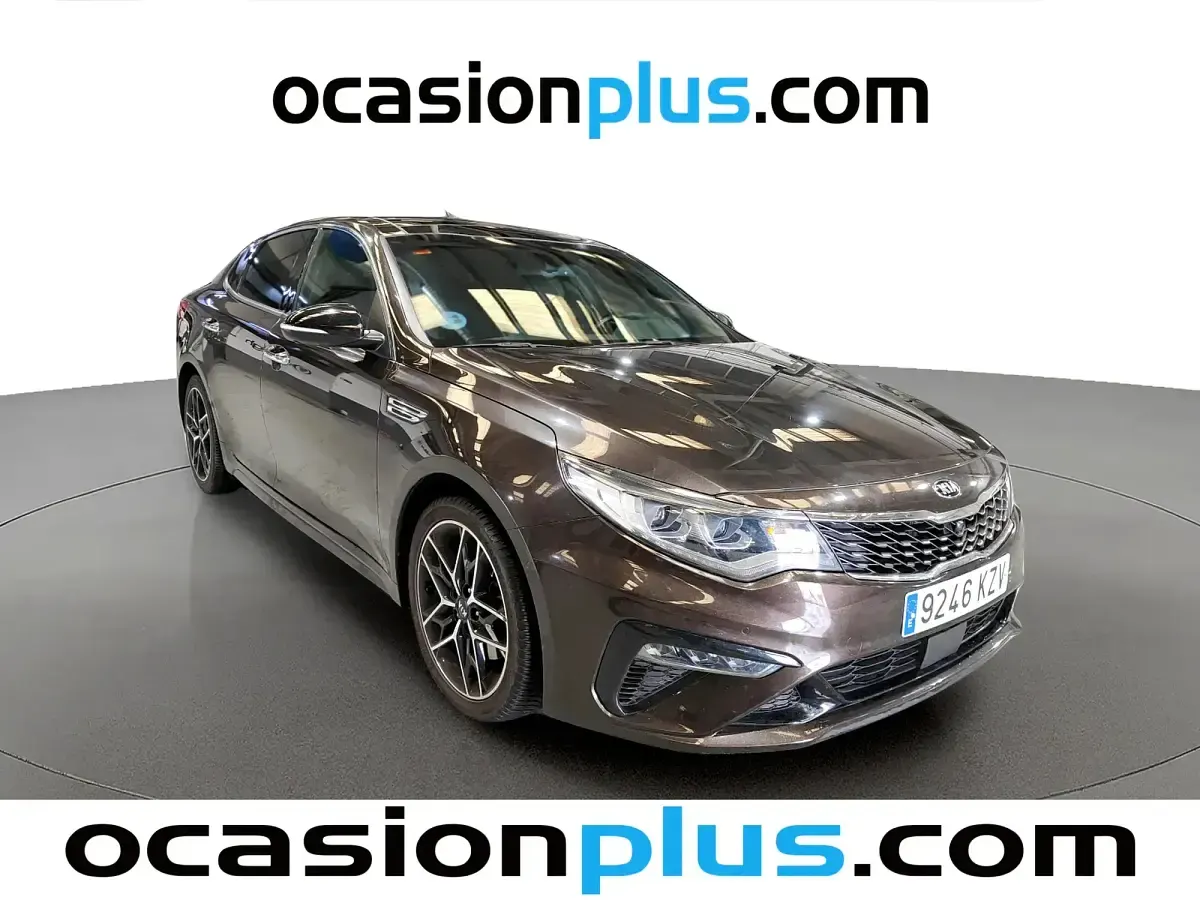 Usado Kia Optima GT-Line 180 CV (132 kW) 2019 Marrón Berlina