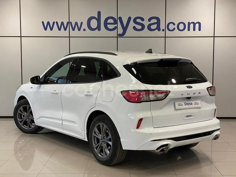 Usado Ford Kuga ST-Line 120 CV (88 kW) 2022 Blanco SUV