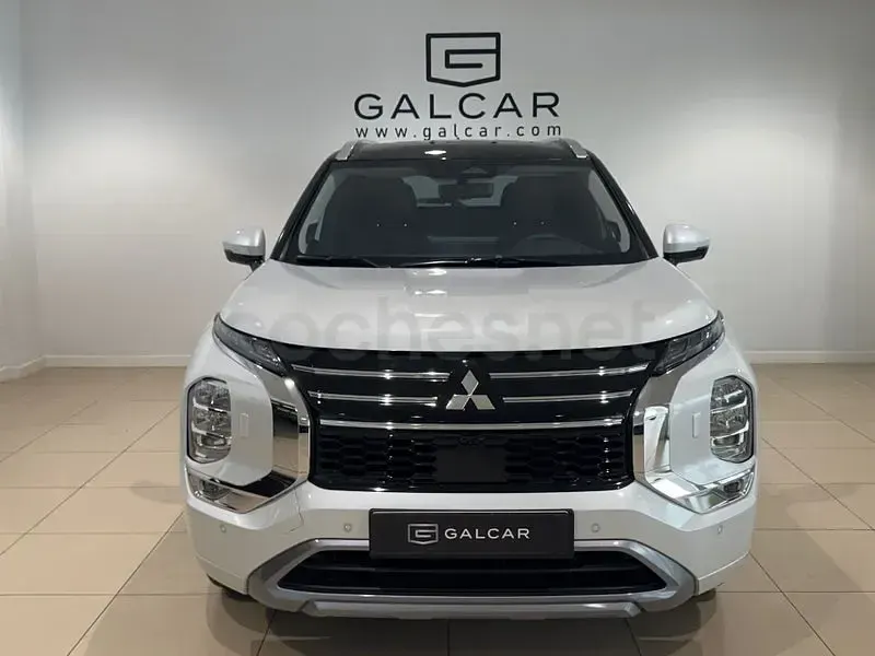 Nuevo Mitsubishi Outlander P-HEV 306 CV (225 kW) 2026 Blanco SUV