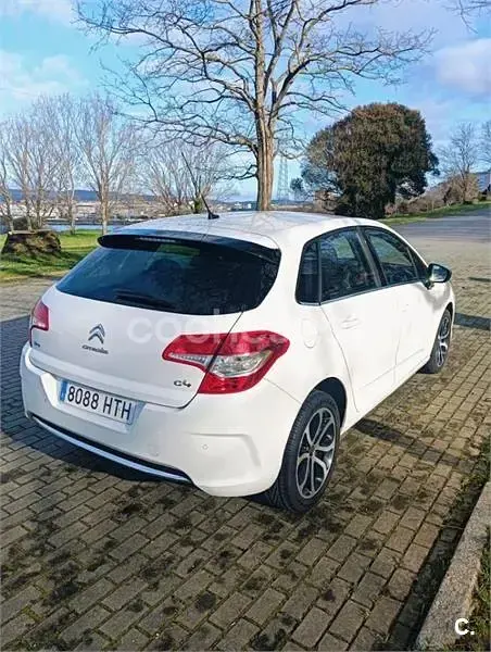 Usado Citroën C4 114 CV (83 kW) 2014 Blanco Berlina