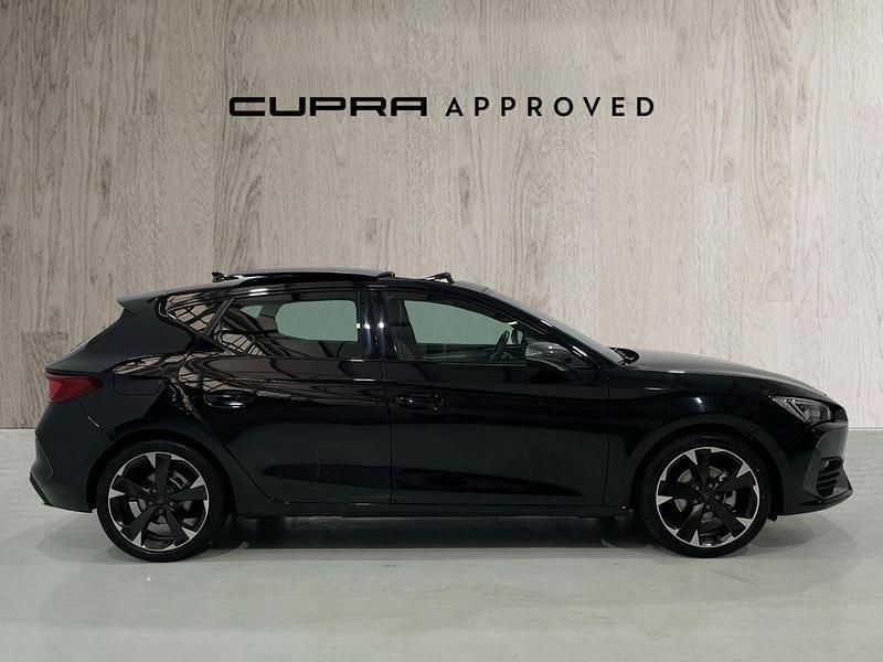 Usado Cupra Leon 150 CV (110 kW) 2024 Negro Berlina