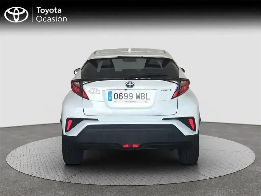 Usado Toyota C-HR Advance 122 CV (89 kW) 2022 Blanco SUV