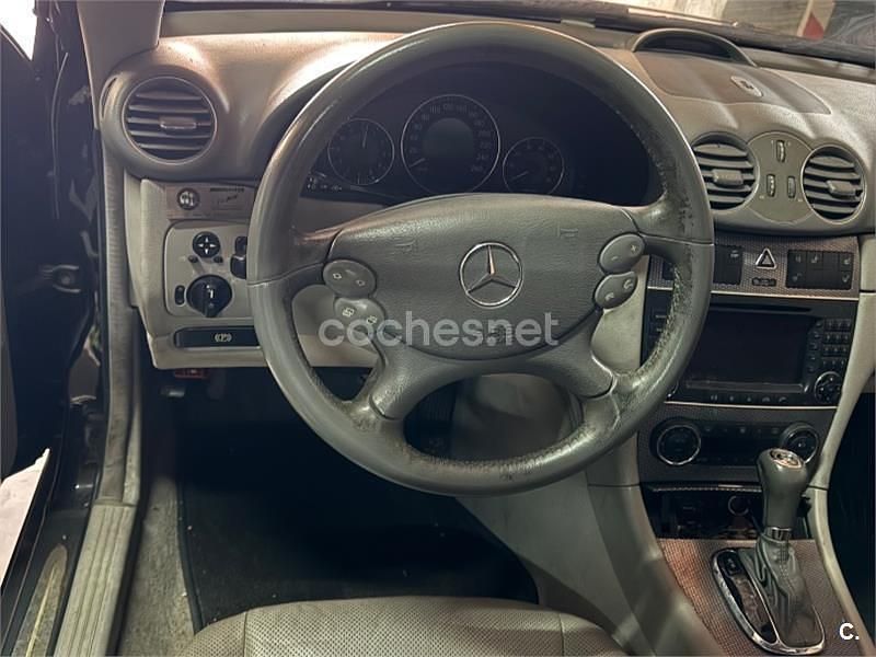 Usado Mercedes CLK320 Avantgarde 218 CV (160 kW) 2005 Negro Coupe