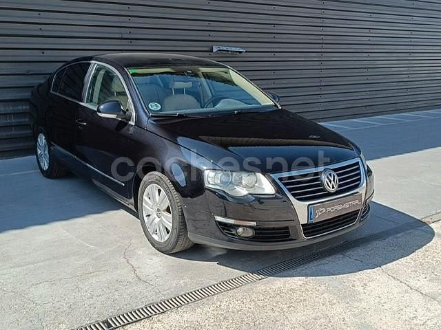 Usado VW Passat R-line 140 CV (102 kW) 2009 Negro Berlina