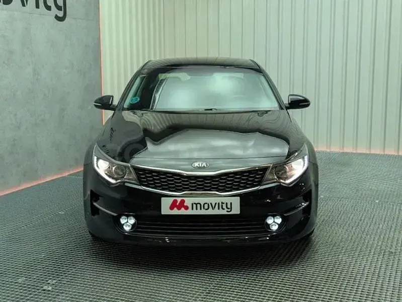 Usado Kia Optima 141 CV (103 kW) 2018 Negro Berlina