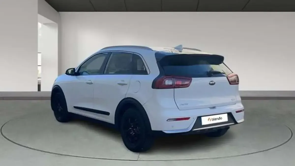 Usado Kia Niro 143 CV (105 kW) 2018 Blanco SUV