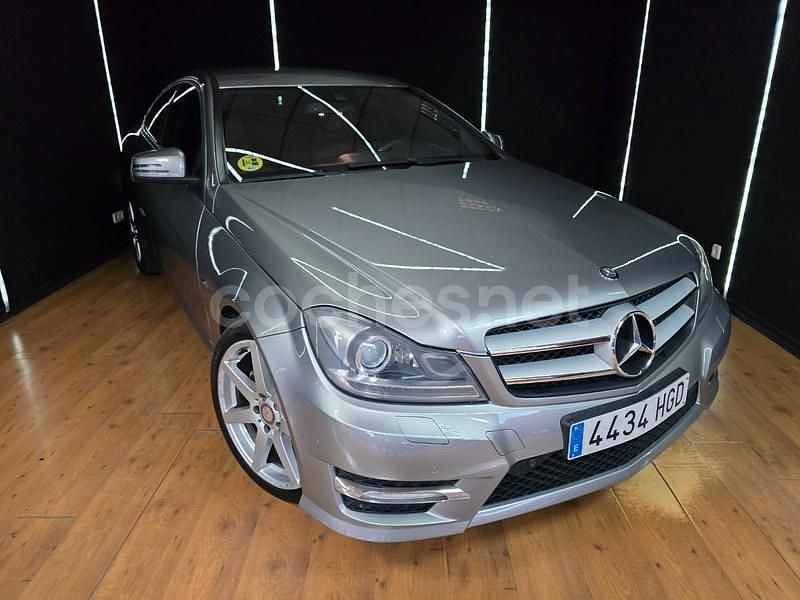 Usado Mercedes C250 204 CV (150 kW) 2011 Gris / plata Coupe