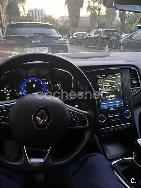 Usado Renault Mégane IV Zen 130 CV (95 kW) 2016 Blanco Berlina