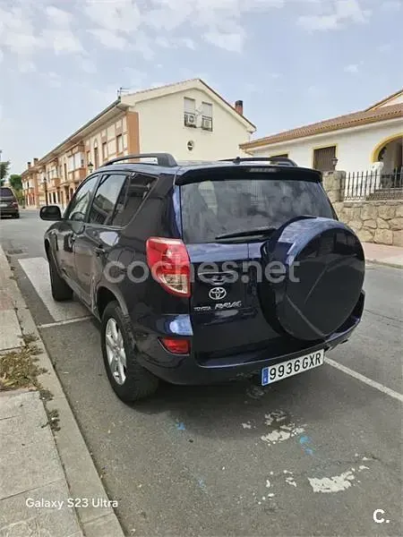 Usado Toyota RAV4 Premium 177 CV (130 kW) 2009 Azul SUV