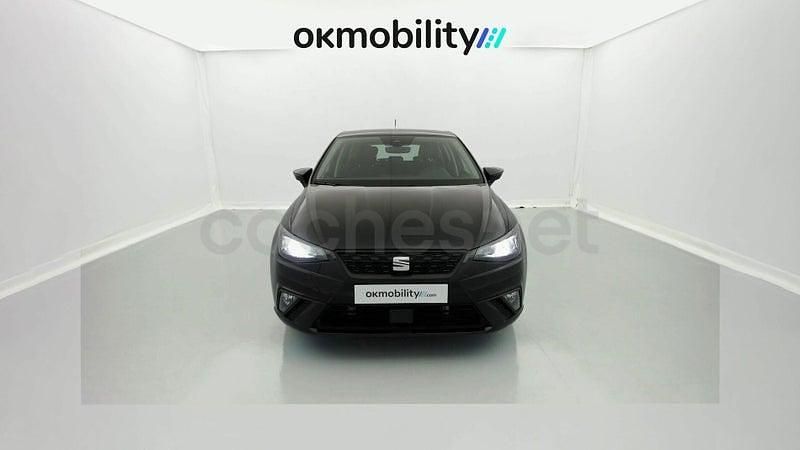 Usado Seat Ibiza Style 95 CV (69 kW) 2023 Negro Utilitario