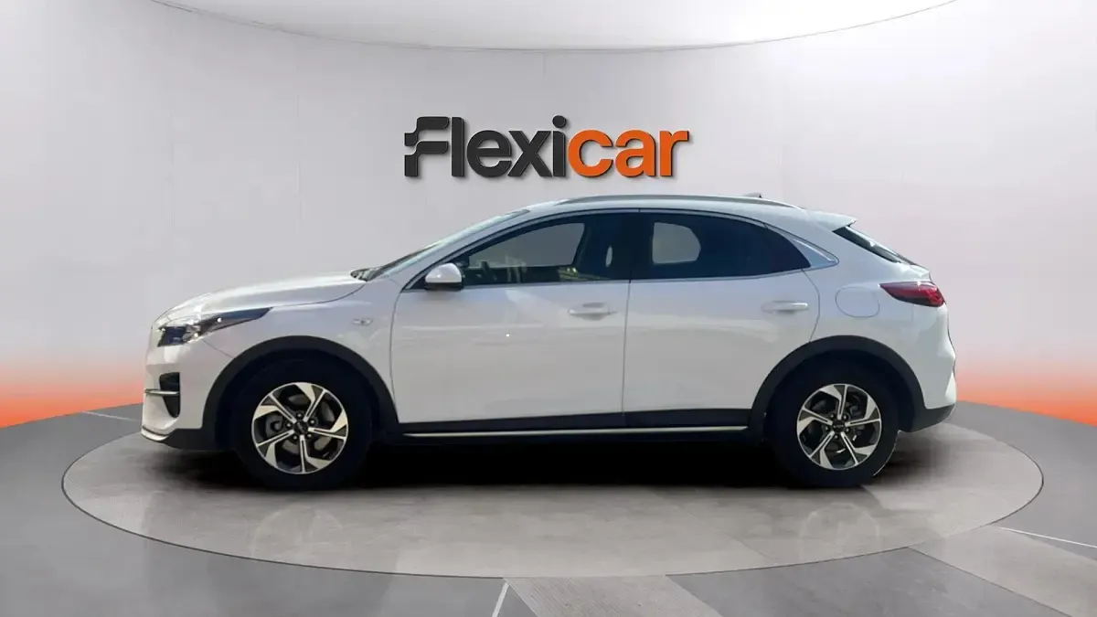Usado Kia XCeed 120 CV (88 kW) 2021 Blanco SUV