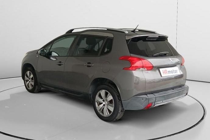 Usado Peugeot 2008 Style 82 CV (60 kW) 2016 SUV