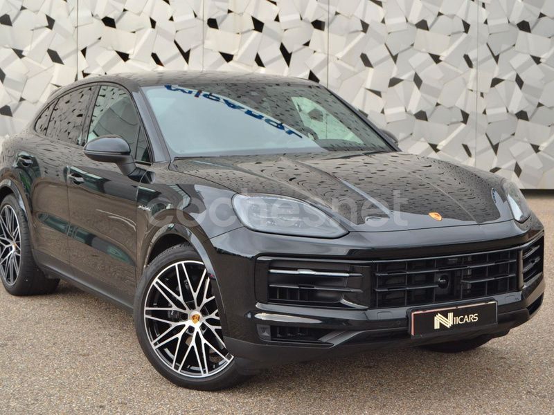 Negro Usado 2025 Porsche Cayenne SUV | 130.000 € - Imagen 1/4