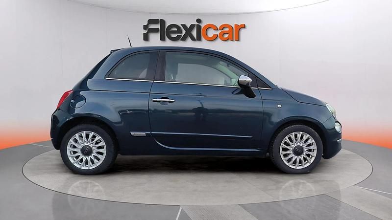 Usado Fiat 500 Dolcevita 71 HP (52 kW) 2021 Azul Sedan