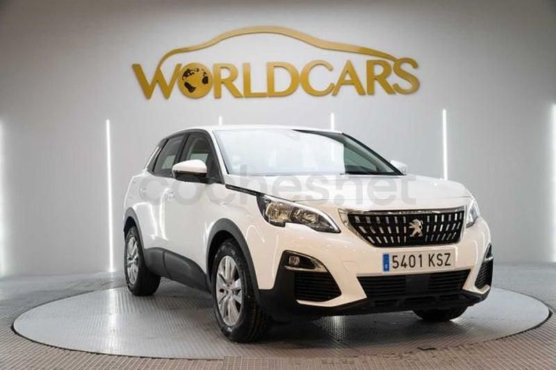 Usado Peugeot 3008 Active 130 CV (95 kW) 2019 Blanco SUV