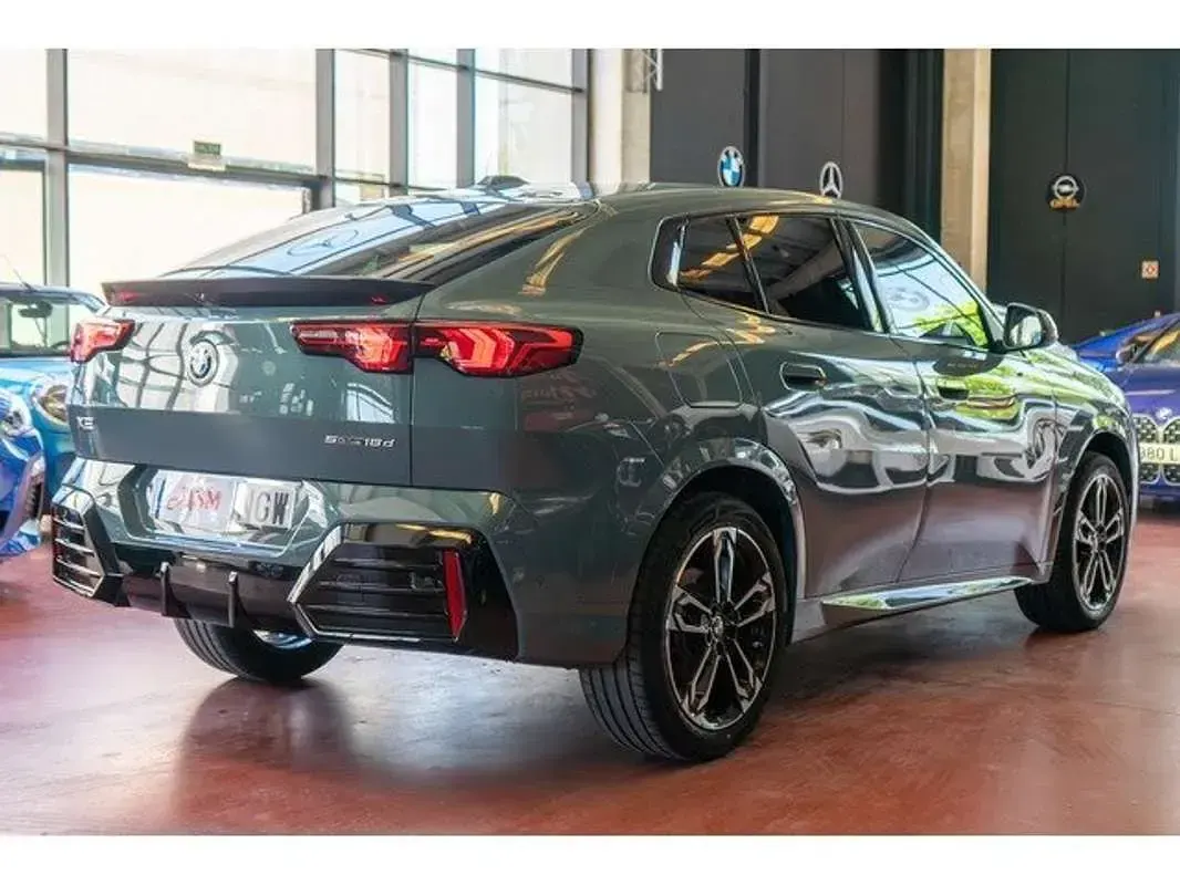 Usado BMW X2 Luxury Line 150 CV (110 kW) 2025 Verde SUV