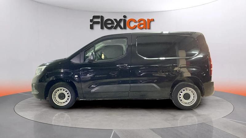 Usado Opel Combo Edition 102 CV (75 kW) 2020 Negro Monovolumen