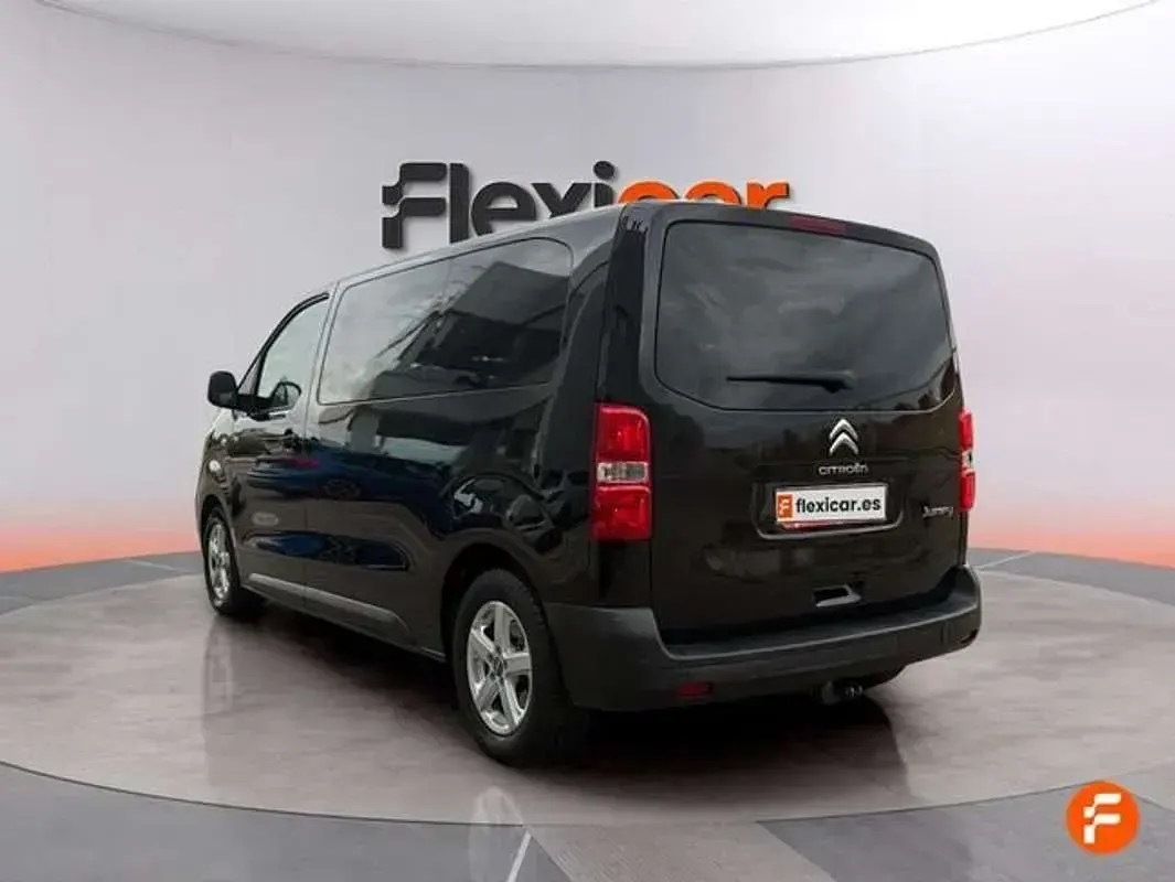 Usado Citroën Jumpy Feel 120 CV (88 kW) 2018 Negro Monovolumen