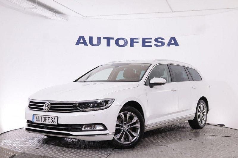 Blanco Usado 2015 VW Passat Exclusive Familiar | 15.450 € (Precio justo) - Imagen 1/4