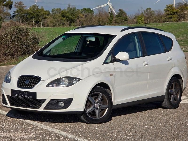 Usado Seat Altea XL I-Tech 105 CV (77 kW) 2013 Blanco Monovolumen