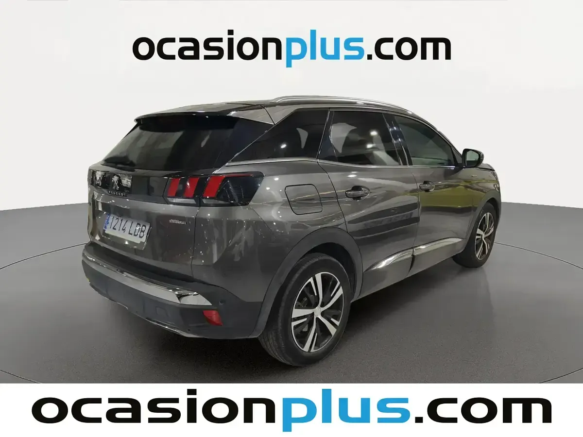 Usado Peugeot 3008 GT-line 130 CV (95 kW) 2019 Gris SUV