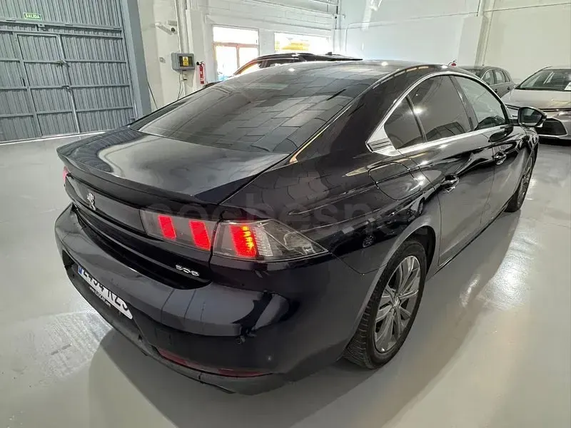 Usado Peugeot 508 Active 130 CV (95 kW) 2019 Azul Berlina