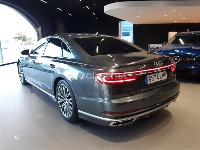 Usado Audi A8 286 CV (210 kW) 2020 Gris / plata Berlina