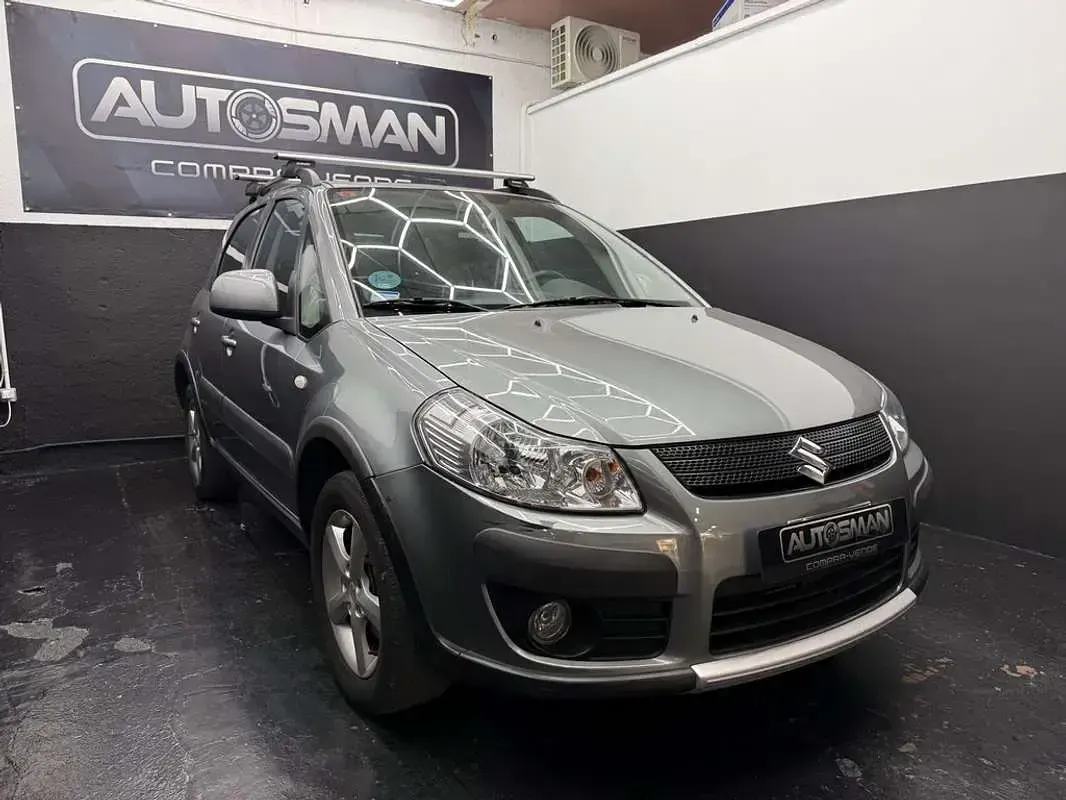 Usado Suzuki SX4 GL 107 CV (78 kW) 2008 Gris Utilitario
