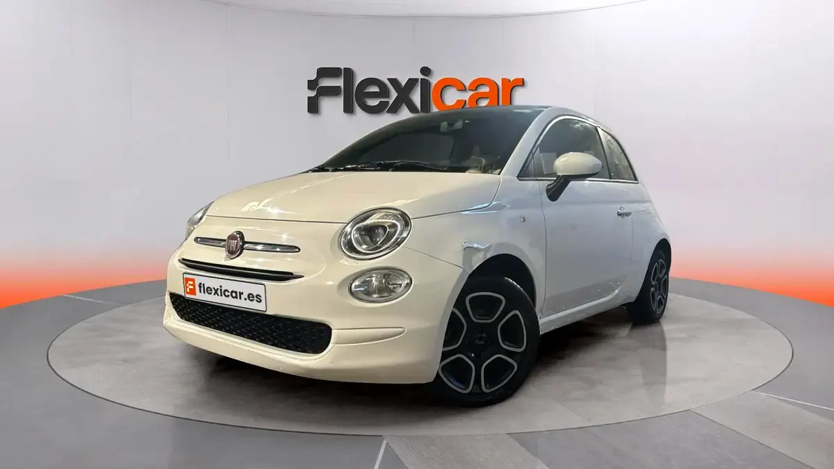 Usado Fiat 500 Club 71 CV (52 kW) 2023 Blanco Descapotable