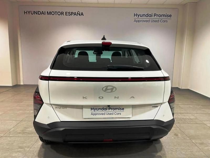 Usado Hyundai Kona 120 CV (88 kW) 2025 Blanco SUV