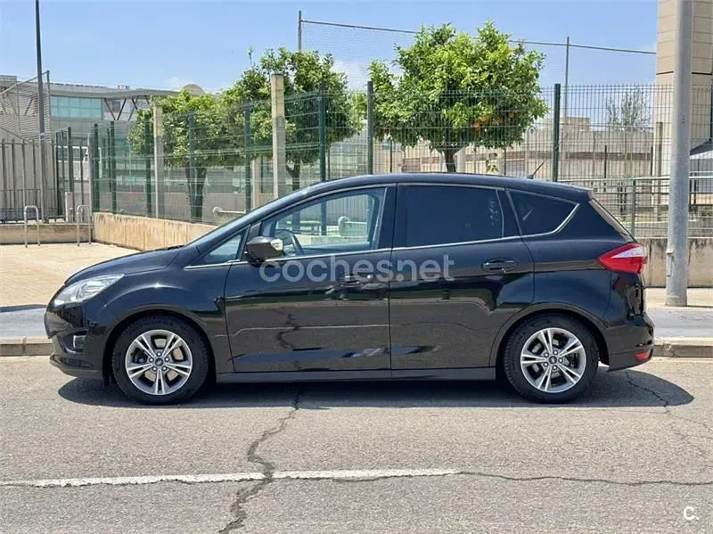Usado Ford C-MAX 150 CV (110 kW) 2013 Negro Monovolumen