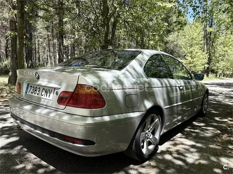 Usado BMW 330 204 CV (150 kW) 2003 Gris / plata Coupe