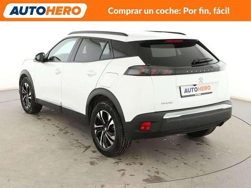 Usado Peugeot 2008 Allure 101 CV (74 kW) 2020 Blanco SUV