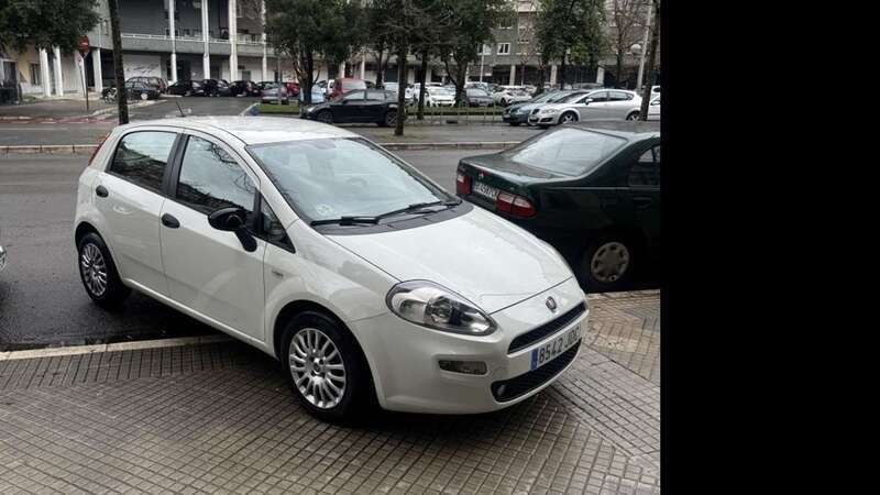 Usado 2015 Fiat Punto Easy Utilitario | 6500 € (Precio justo) - Imagen 1/4