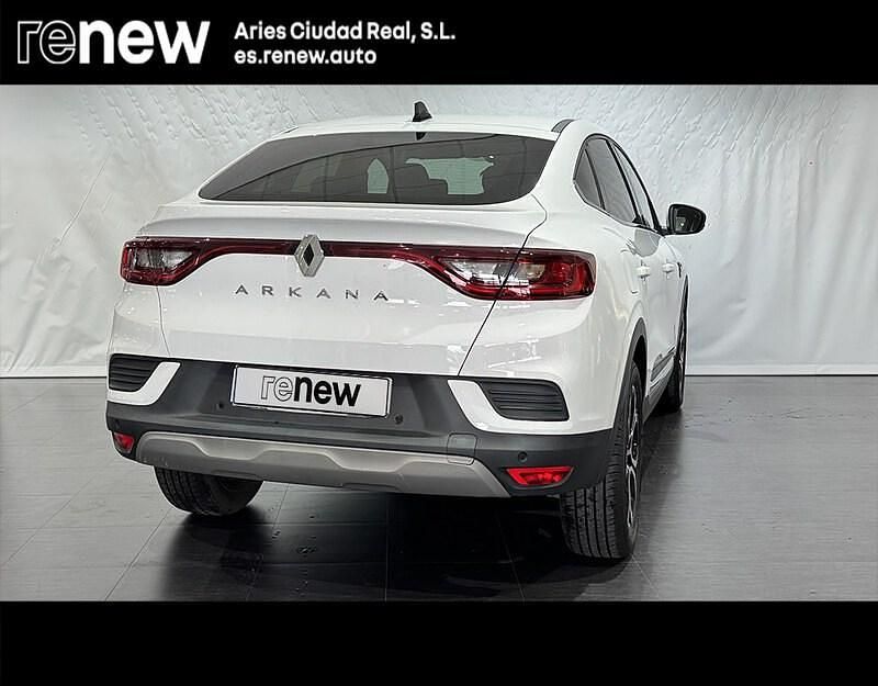 Usado Renault Arkana Zen 140 CV (102 kW) 2022 Blanco SUV