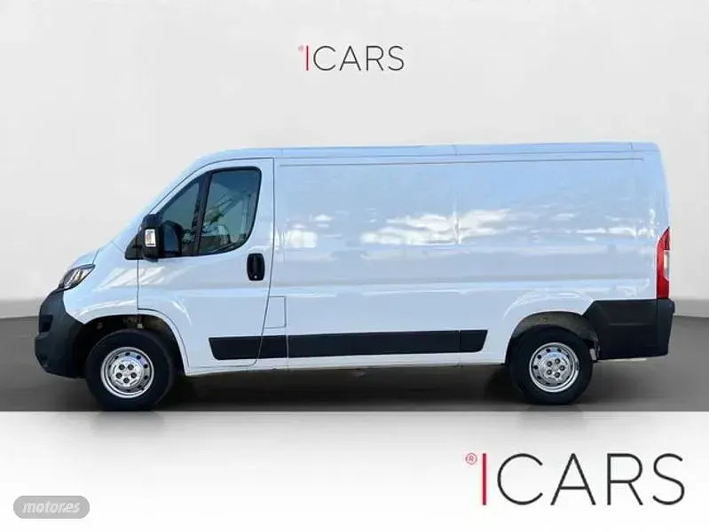 Usado Peugeot Boxer 120 CV (88 kW) 2022 Blanco Van
